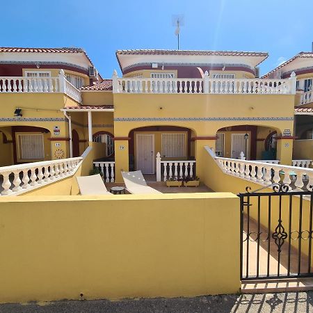 טורבייחה 2 Bedroom Property In Closed Urbanisation מראה חיצוני תמונה