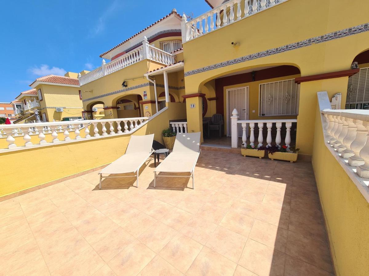 טורבייחה 2 Bedroom Property In Closed Urbanisation מראה חיצוני תמונה