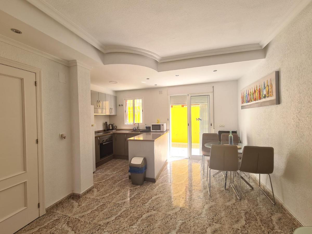 טורבייחה 2 Bedroom Property In Closed Urbanisation מראה חיצוני תמונה